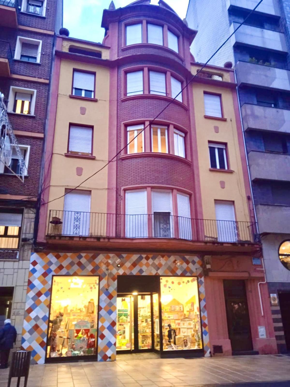 Segundo Antolin Yellow Door Ponferrada Kültér fotó